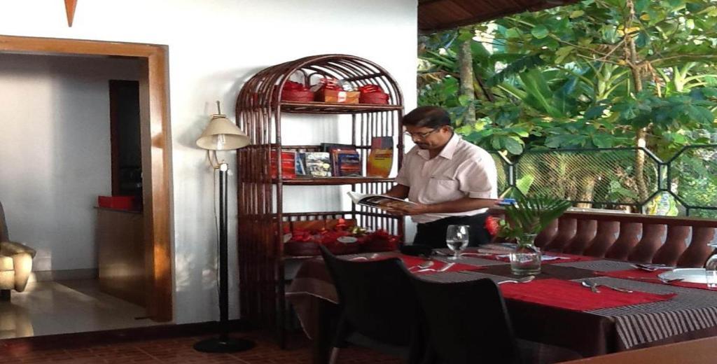 Saro Lake County Kumarakom Exterior foto
