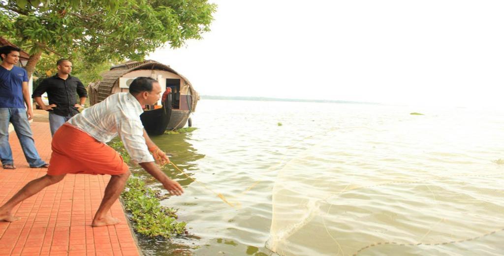 Saro Lake County Kumarakom Exterior foto